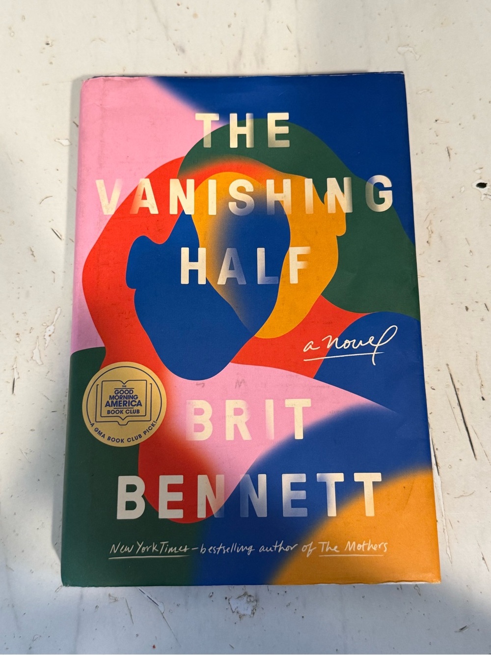 Brit Bennett - The Vanishing Half Hardcover Novel Book